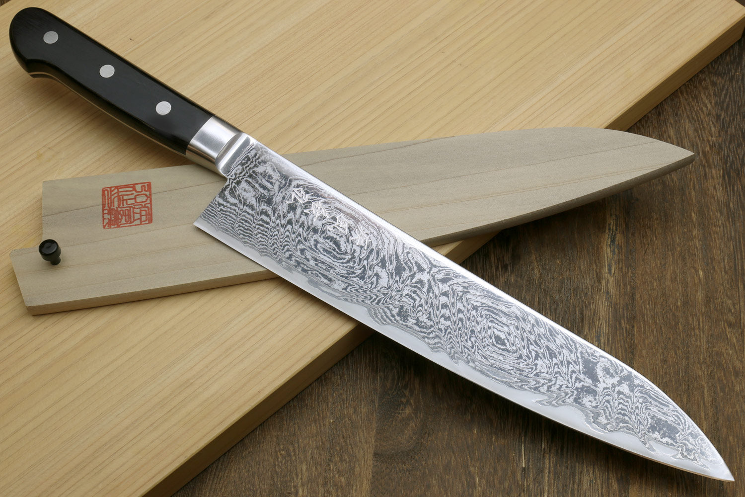 carbon steel damascus kitchen knife